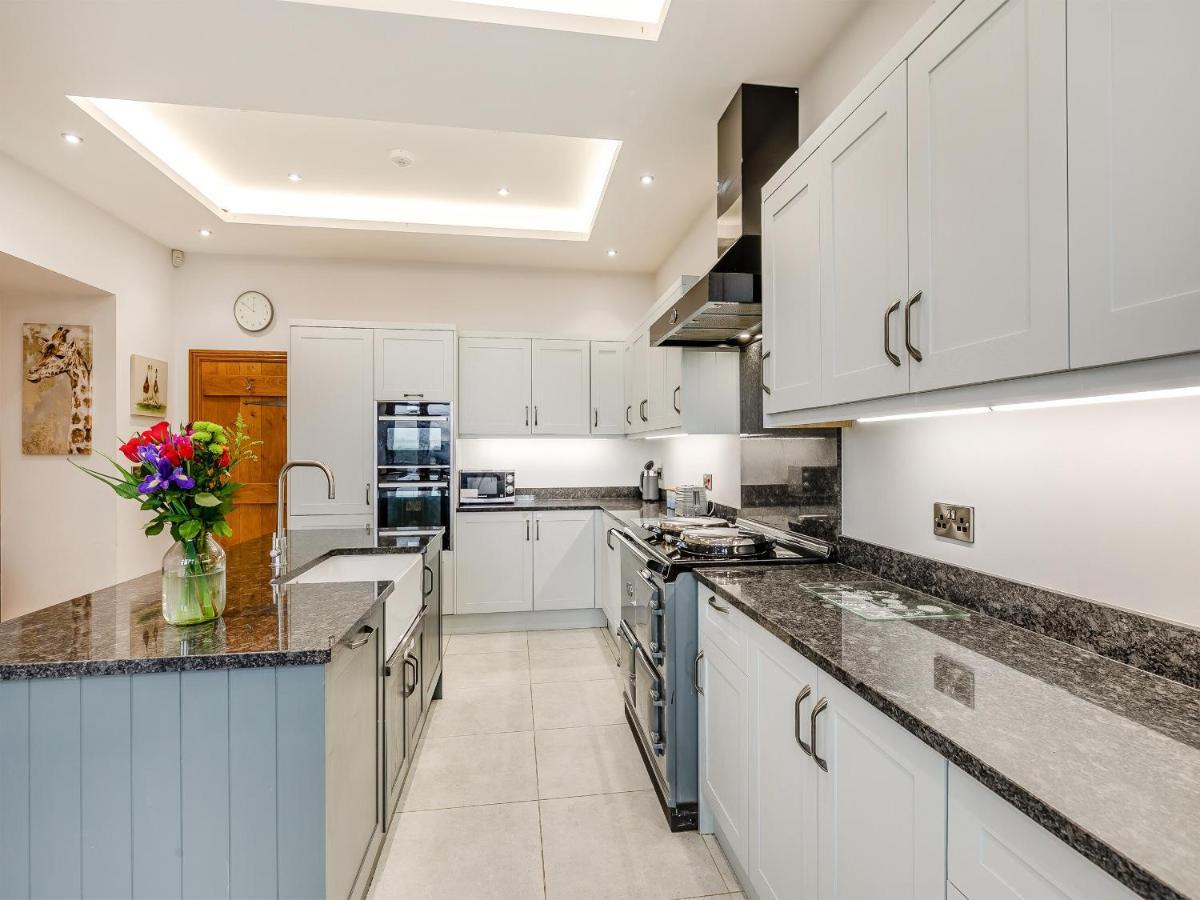Buntingfield Farmhouse Villa Ashover Esterno foto